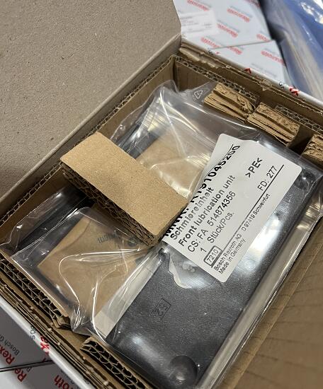 滾輪滑塊現(xiàn)貨